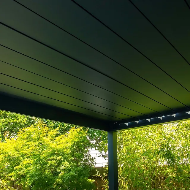 Motorised Aluminium Pergola Living Pod roof closed